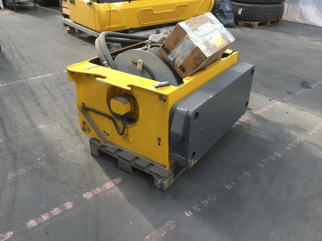 Winch for Mobile crane Grove GMK 5170 winch 2: picture 10