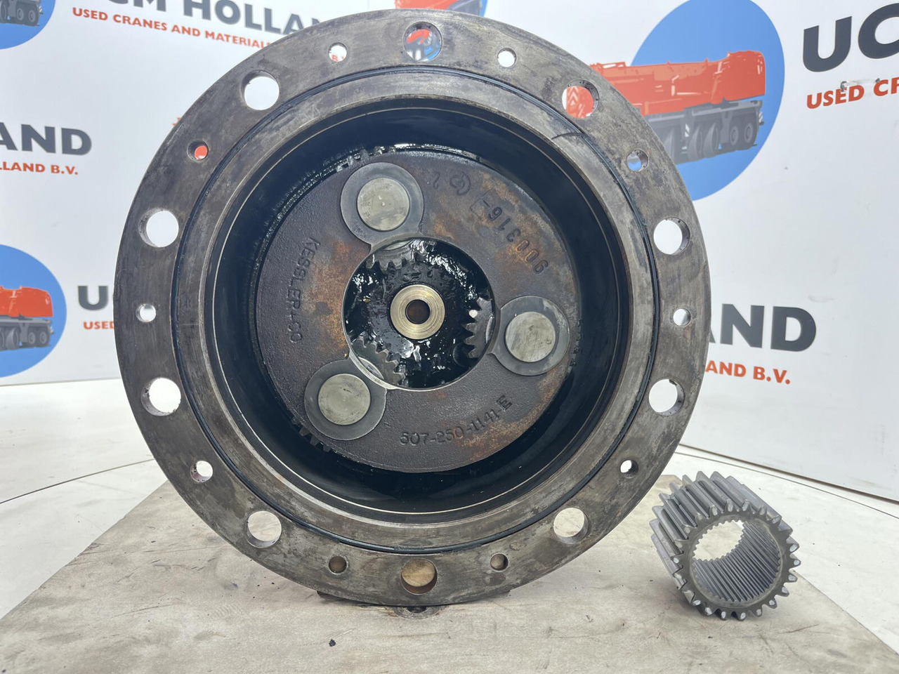 Kessler+Co LTM 1090 planetary gear 22-25-74-40-3pl-H135-46 - Final drive for Mobile crane: picture 5 Kessler+Co LTM 1090 planetary gear 22-25-74-40-3pl-H135-46 - Final drive for Mobile crane: picture 5