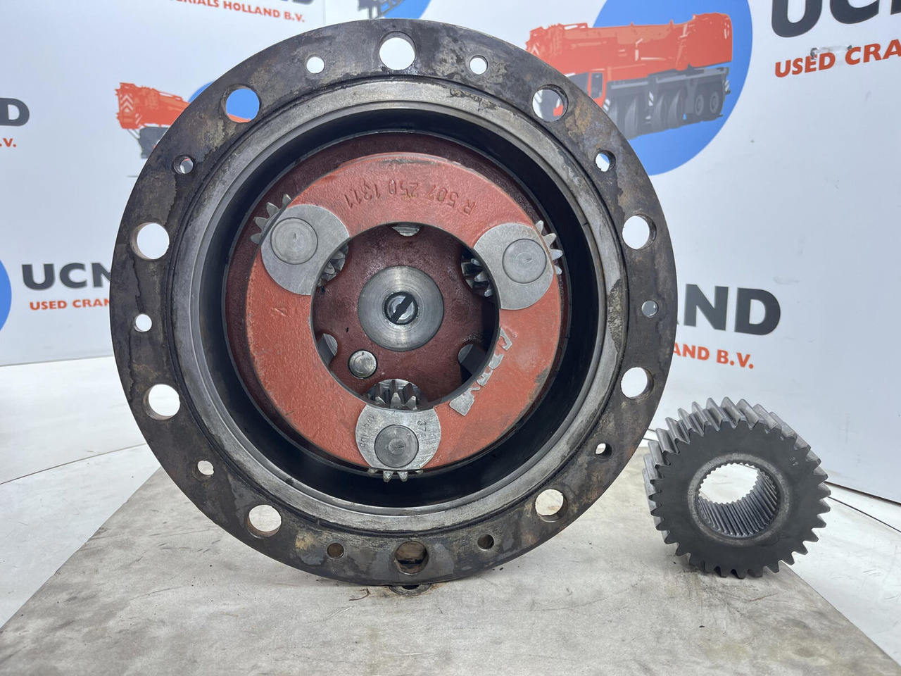 Kessler Planetary gear 31-15-62-40-3pl-H84-46 - Final drive for Crane: picture 4 Kessler Planetary gear 31-15-62-40-3pl-H84-46 - Final drive for Crane: picture 4