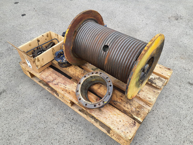 Krupp 35 GMT hoisting gear - Loader crane: picture 2 Krupp 35 GMT hoisting gear - Loader crane: picture 2