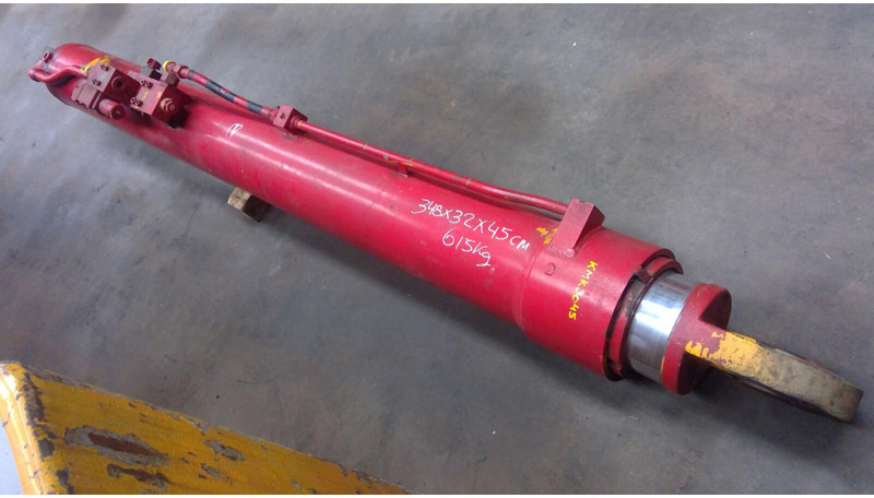Krupp KMK 3045 boom cylinder - Hydraulic cylinder for Crane: picture 4 Krupp KMK 3045 boom cylinder - Hydraulic cylinder for Crane: picture 4