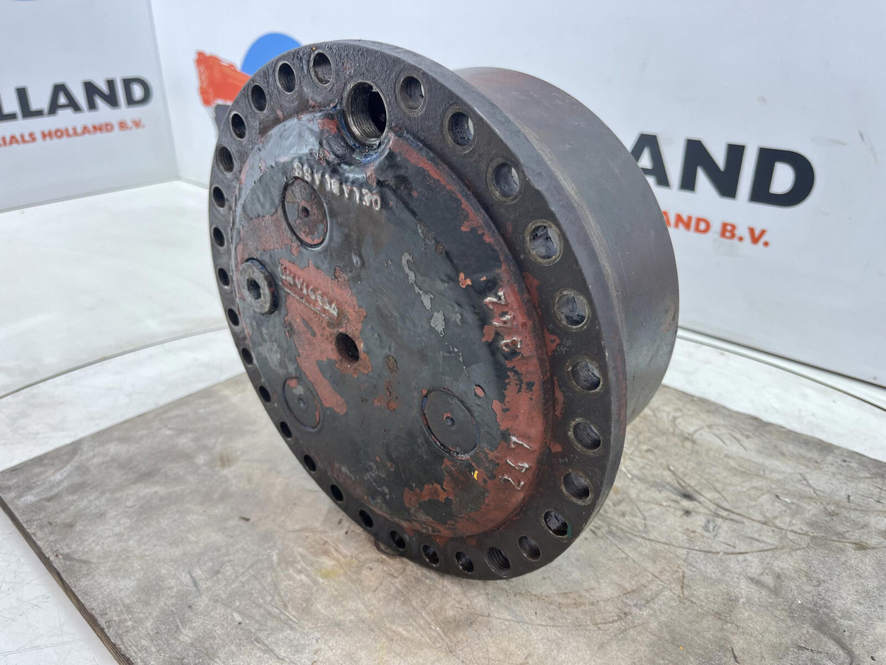 Liebherr LT 1090 planetary gear - Final drive for Mobile crane: picture 2 Liebherr LT 1090 planetary gear - Final drive for Mobile crane: picture 2