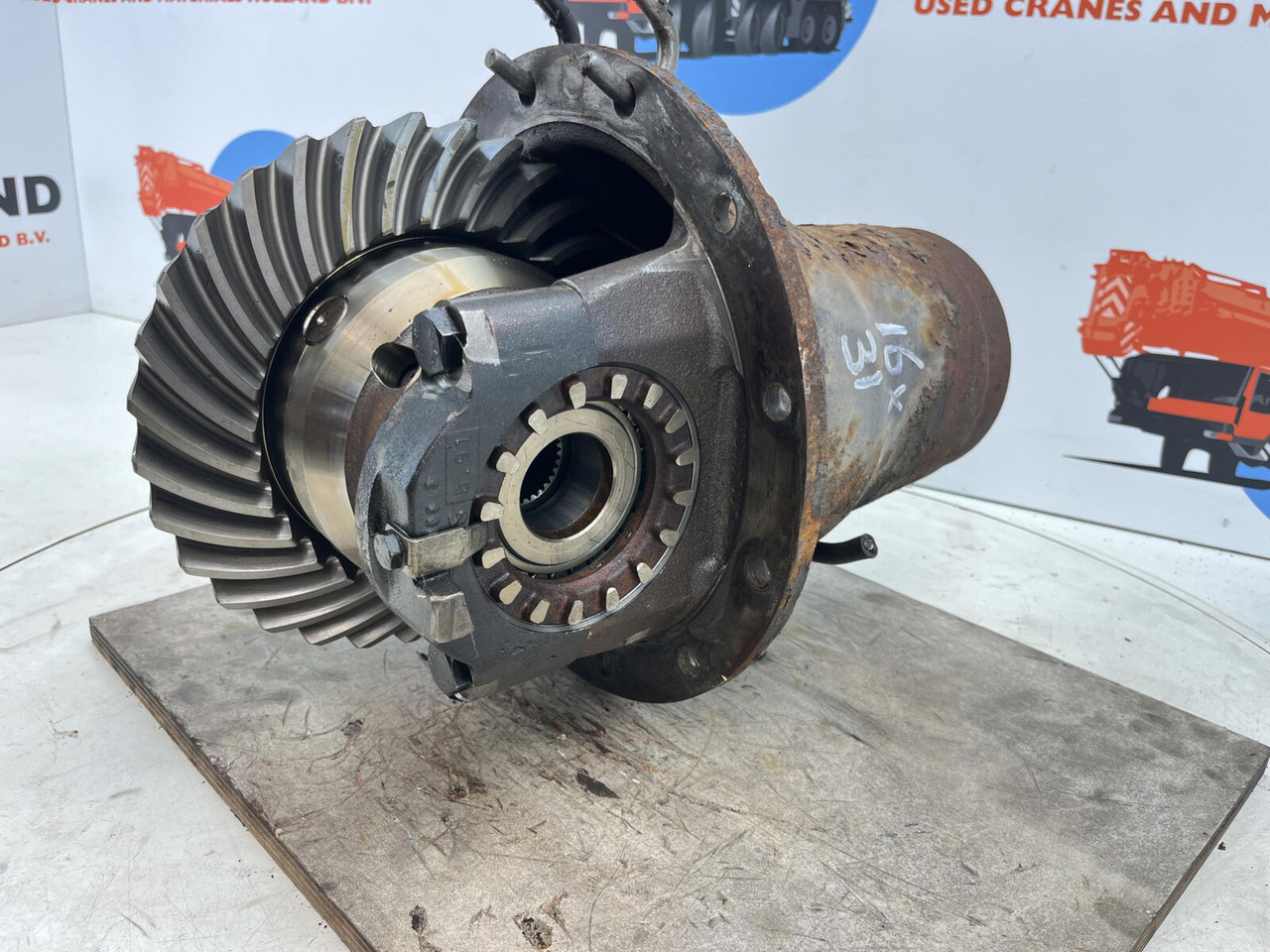 Liebherr LTM 1025 end differential 16x31 axle 2 - Differential gear for Mobile crane: picture 2 Liebherr LTM 1025 end differential 16x31 axle 2 - Differential gear for Mobile crane: picture 2
