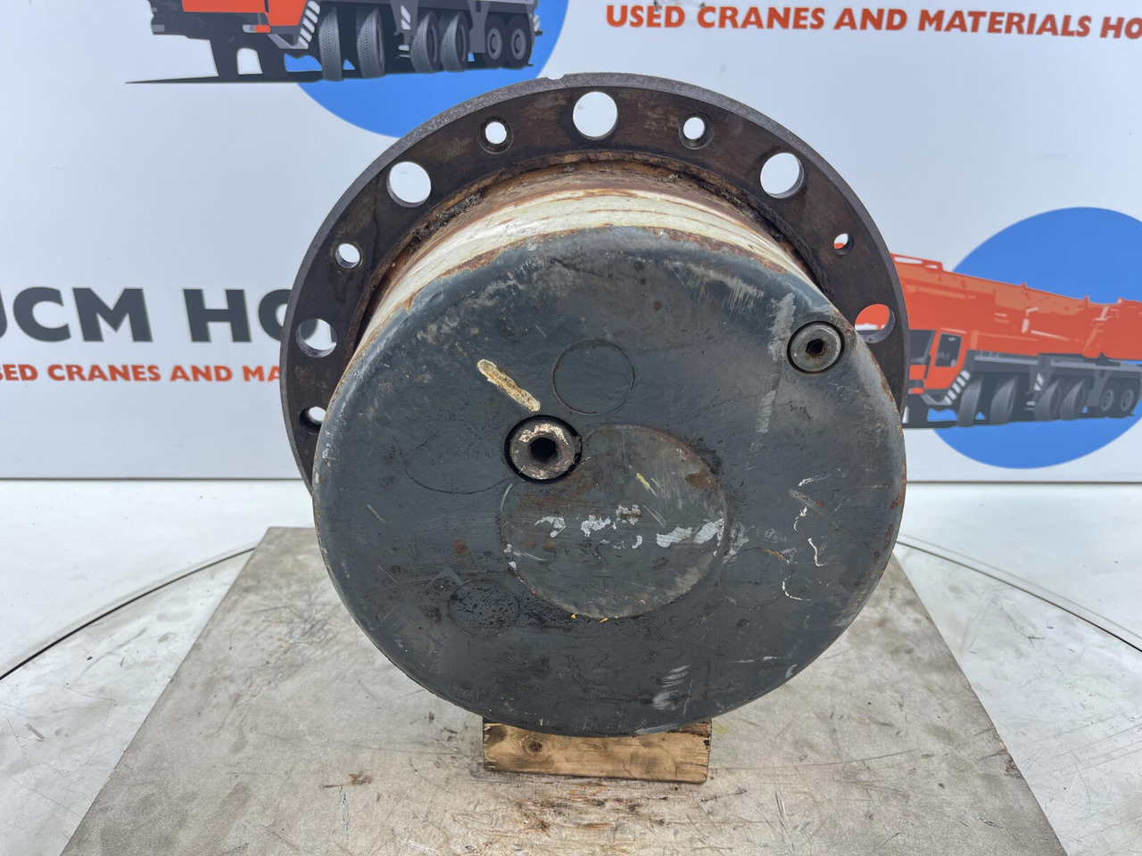 Liebherr LTM 1045-3.1 planetary gear 21-21-63-32-3pl-H135-46 - Final drive for Mobile crane: picture 1 Liebherr LTM 1045-3.1 planetary gear 21-21-63-32-3pl-H135-46 - Final drive for Mobile crane: picture 1