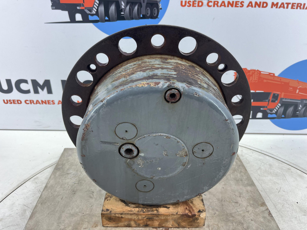Liebherr LTM 1055-3.2 planetary gear 21-21-63-40-3pl-127H-46 - Final drive for Mobile crane: picture 1 Liebherr LTM 1055-3.2 planetary gear 21-21-63-40-3pl-127H-46 - Final drive for Mobile crane: picture 1