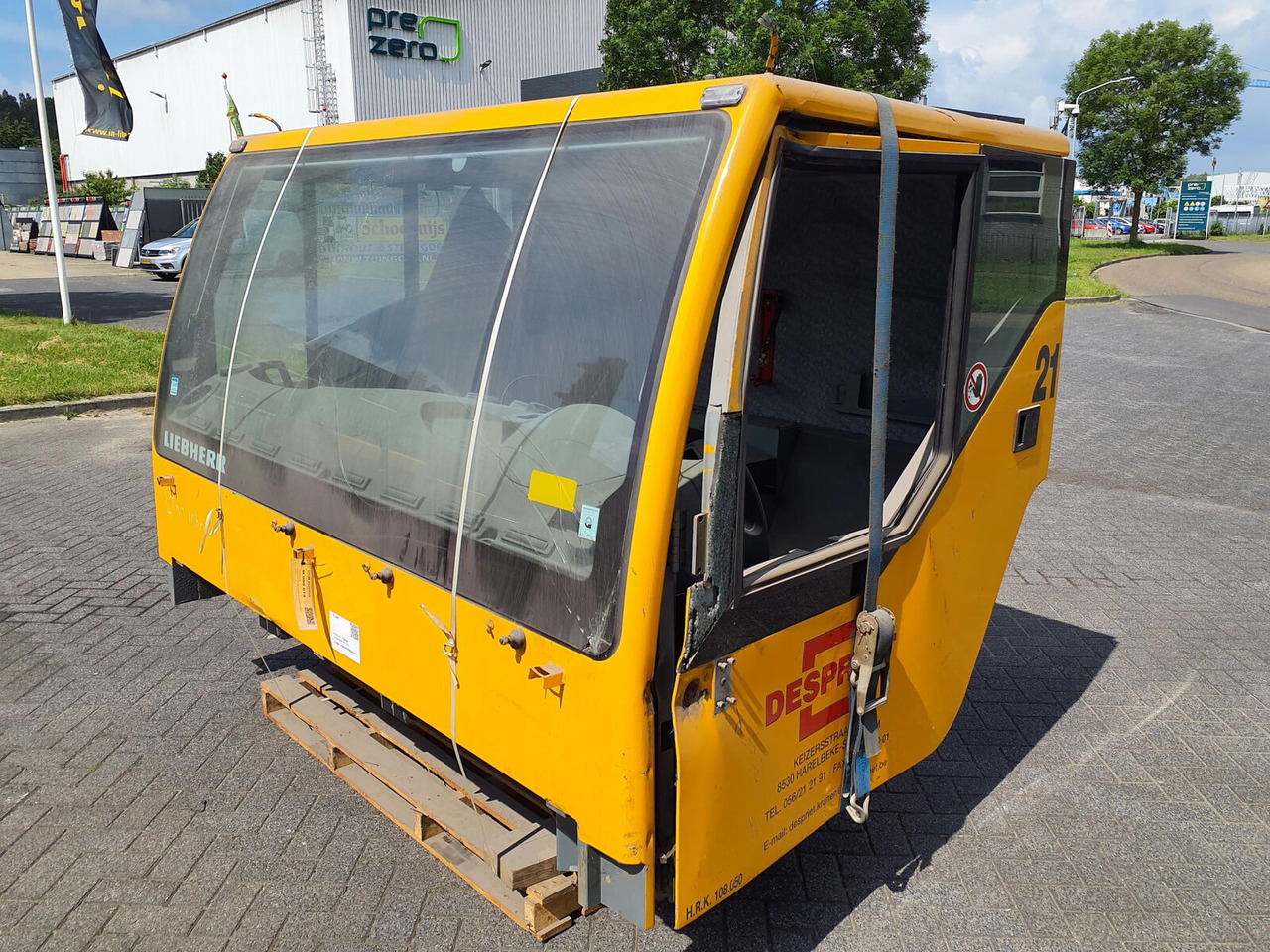 Liebherr LTM 1060-2 lower cabin - Cab for Mobile crane: picture 5 Liebherr LTM 1060-2 lower cabin - Cab for Mobile crane: picture 5