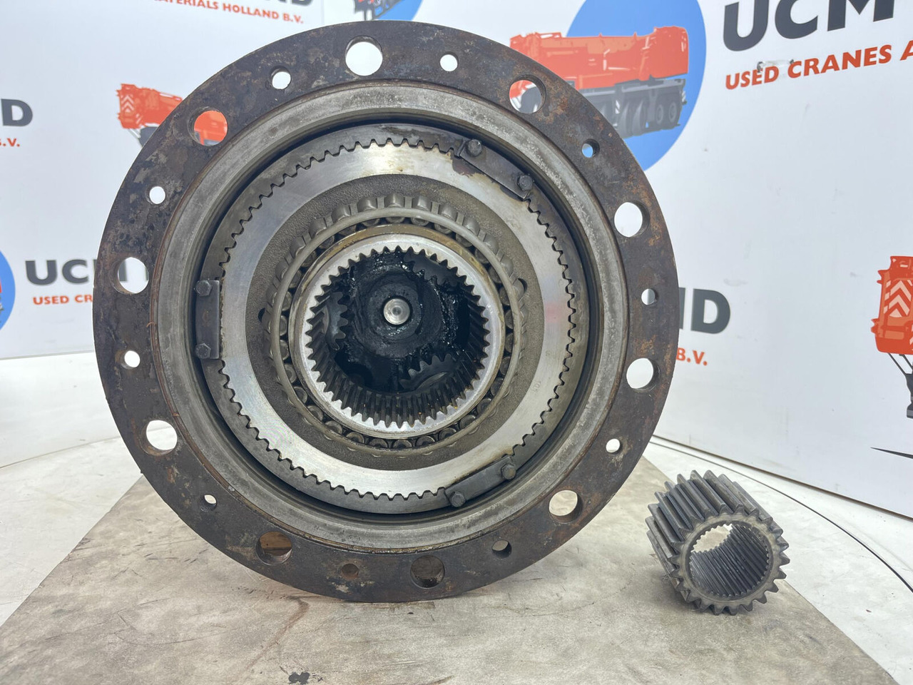 Liebherr LTM 1060 planetary gear 22-25-74-38-3pl-H135-46 - Final drive for Mobile crane: picture 5 Liebherr LTM 1060 planetary gear 22-25-74-38-3pl-H135-46 - Final drive for Mobile crane: picture 5
