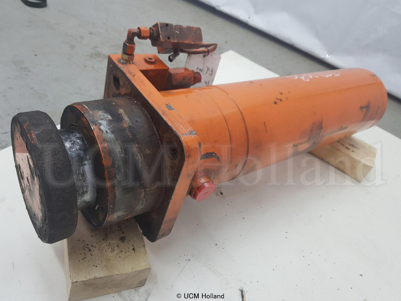 Liebherr LTM 1080-1 ballast extension ram - Hydraulic cylinder for Mobile crane: picture 3 Liebherr LTM 1080-1 ballast extension ram - Hydraulic cylinder for Mobile crane: picture 3