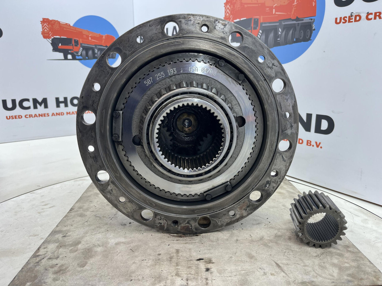 Liebherr LTM 1080 planetary gear 22-25-74-40-3pl-H135-46 - Final drive for Mobile crane: picture 5 Liebherr LTM 1080 planetary gear 22-25-74-40-3pl-H135-46 - Final drive for Mobile crane: picture 5