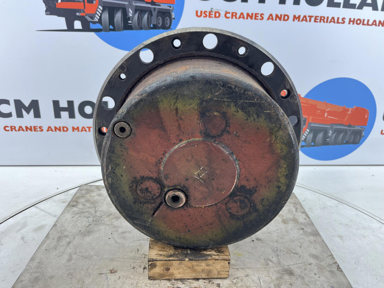 Liebherr LTM 1080 planetary gear 22-25-74-40-3pl-H135-46 - Final drive for Mobile crane: picture 1 Liebherr LTM 1080 planetary gear 22-25-74-40-3pl-H135-46 - Final drive for Mobile crane: picture 1
