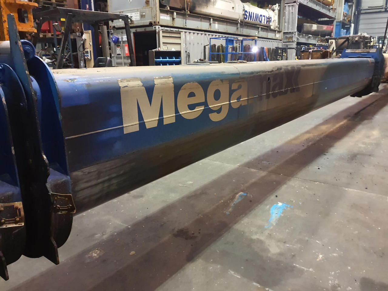 Liebherr LTM 1100-5.2 telescopic section 3 - Boom: picture 4 Liebherr LTM 1100-5.2 telescopic section 3 - Boom: picture 4