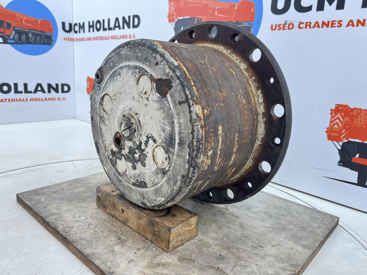 Liebherr LTM 1160 planetary gear 22-25-74-40-4pl-H185-46 - Final drive for Mobile crane: picture 2 Liebherr LTM 1160 planetary gear 22-25-74-40-4pl-H185-46 - Final drive for Mobile crane: picture 2