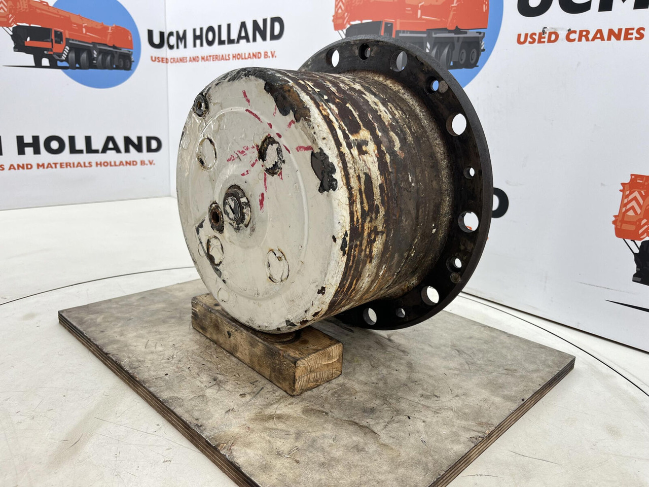 Liebherr LTM 1160 planetary gear 22-25-74-40-4pl-H185-46 - Final drive for Mobile crane: picture 2 Liebherr LTM 1160 planetary gear 22-25-74-40-4pl-H185-46 - Final drive for Mobile crane: picture 2