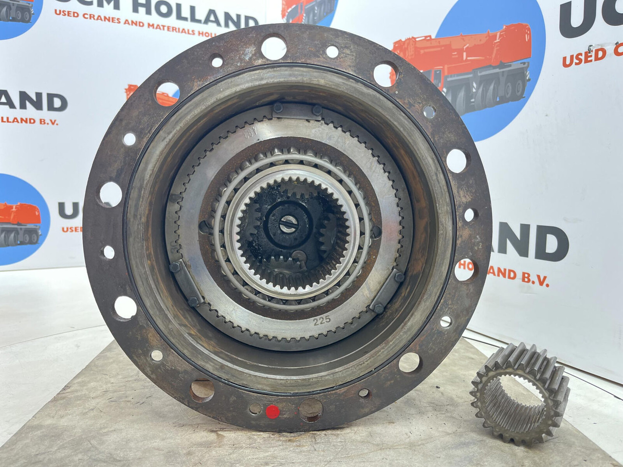 Liebherr LTM 1160 planetary gear 22-25-74-40-4pl-H185-46 - Final drive for Mobile crane: picture 5 Liebherr LTM 1160 planetary gear 22-25-74-40-4pl-H185-46 - Final drive for Mobile crane: picture 5