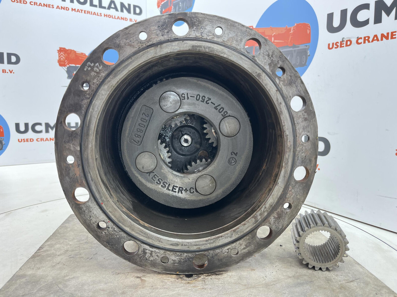 Liebherr LTM 1160 planetary gear 22-25-74-40-4pl-H185-46 - Final drive for Mobile crane: picture 4 Liebherr LTM 1160 planetary gear 22-25-74-40-4pl-H185-46 - Final drive for Mobile crane: picture 4