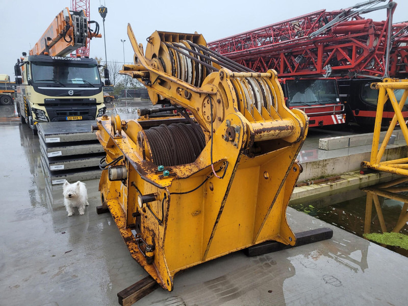 Liebherr LTM 1300 luffing jib winch with frame - Loader crane: picture 3 Liebherr LTM 1300 luffing jib winch with frame - Loader crane: picture 3