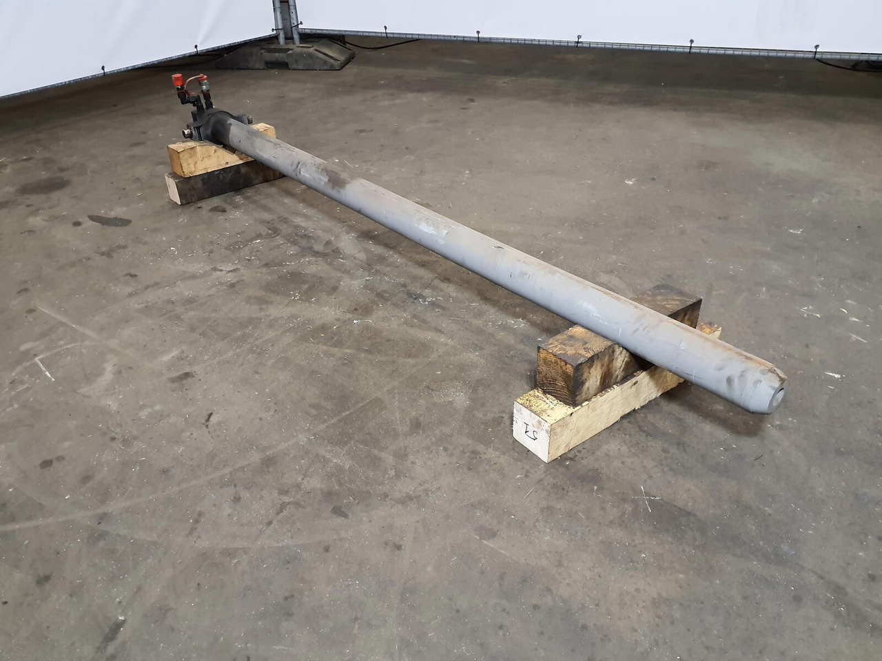 Liebherr LTM 1400 7.1 Extension ram sliding beam - Hydraulic cylinder for Mobile crane: picture 3 Liebherr LTM 1400 7.1 Extension ram sliding beam - Hydraulic cylinder for Mobile crane: picture 3