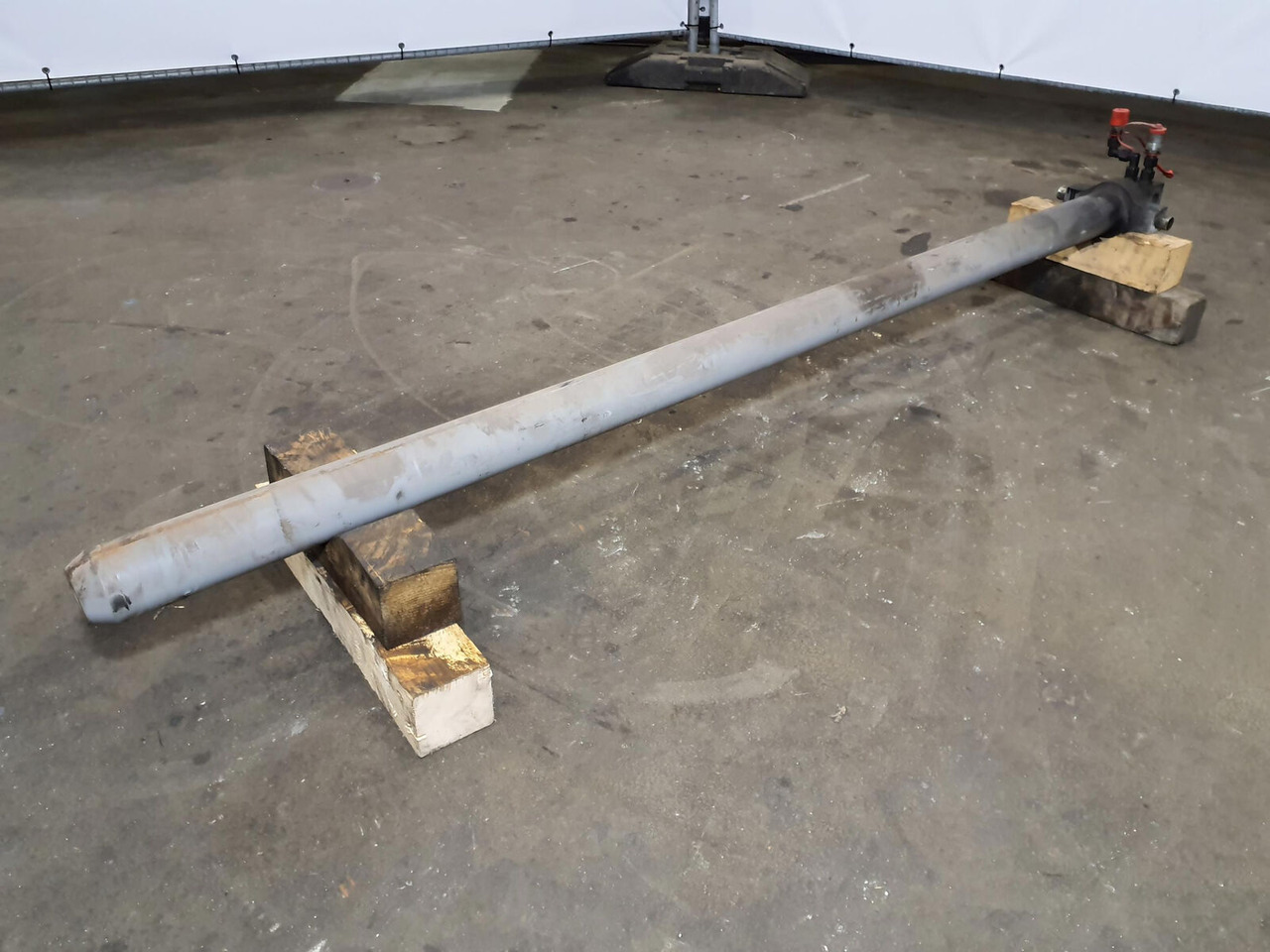 Liebherr LTM 1400 7.1 Extension ram sliding beam - Hydraulic cylinder for Mobile crane: picture 4 Liebherr LTM 1400 7.1 Extension ram sliding beam - Hydraulic cylinder for Mobile crane: picture 4