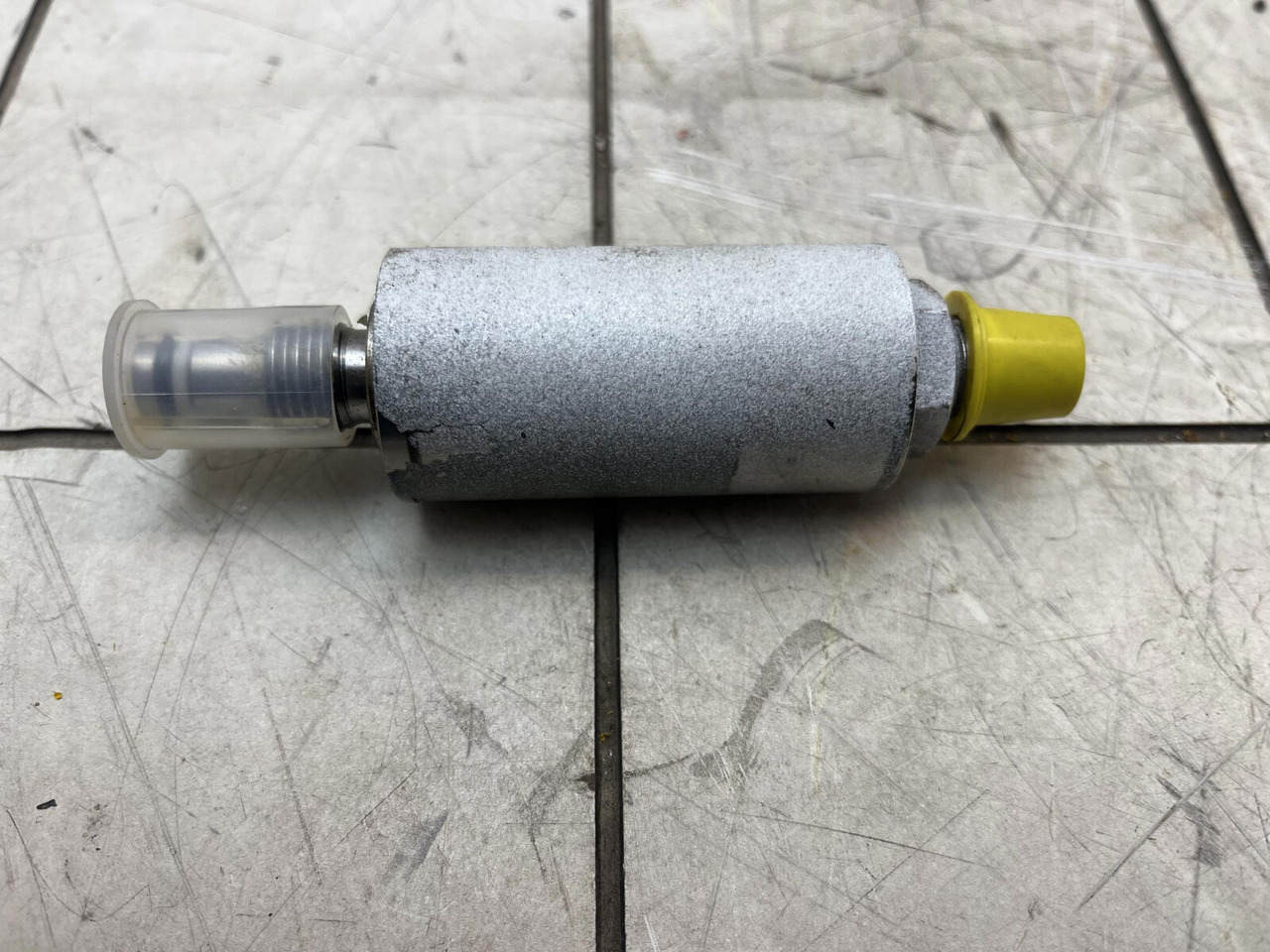 Liebherr LTM 1400-7.1 pressure sensor 0-400/400bar - Sensor for Crane: picture 3 Liebherr LTM 1400-7.1 pressure sensor 0-400/400bar - Sensor for Crane: picture 3