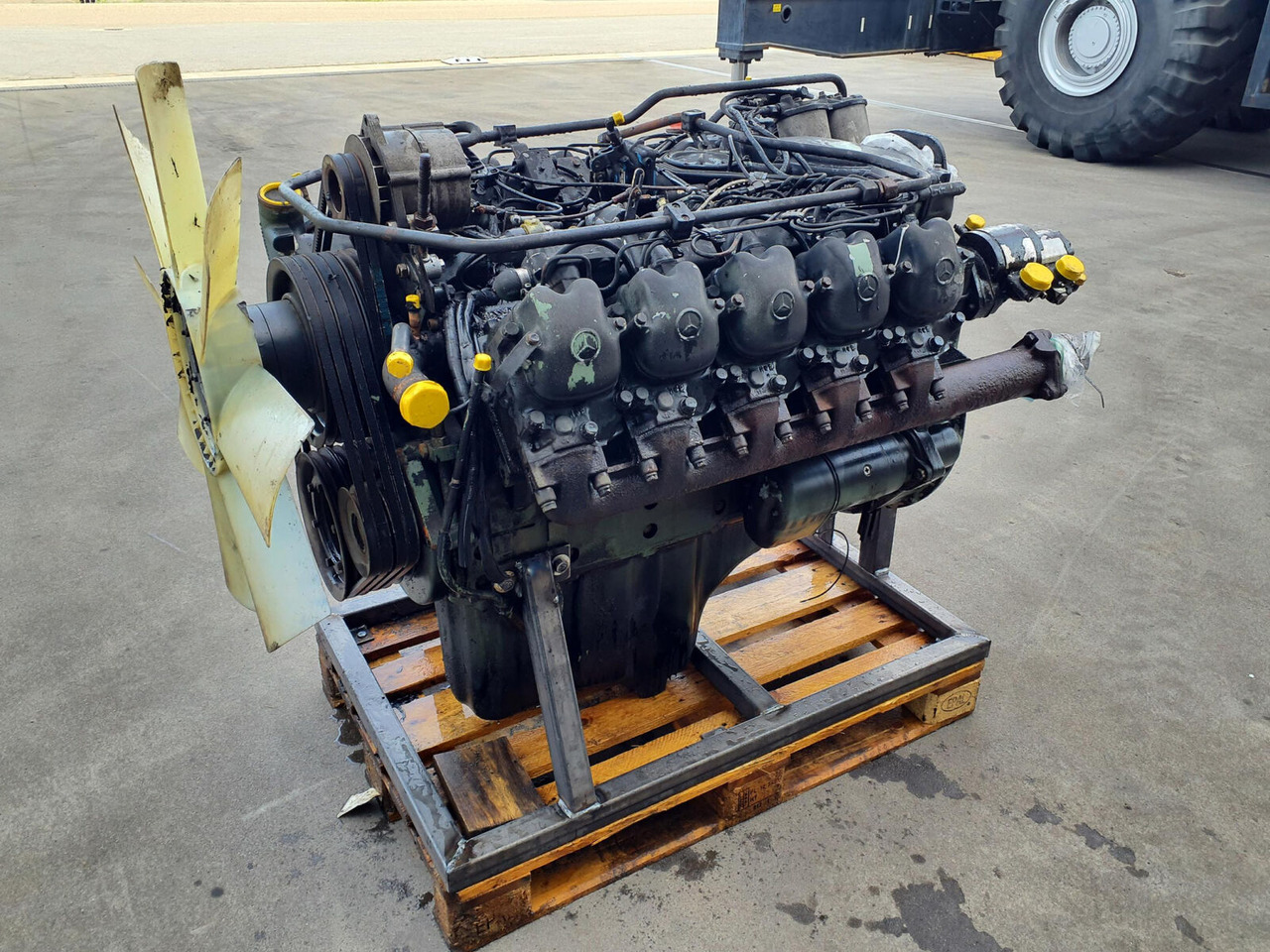 Mercedes-Benz LTM 1060 engine Mercedes-Benz OM 423 - Engine for Mobile crane: picture 1 Mercedes-Benz LTM 1060 engine Mercedes-Benz OM 423 - Engine for Mobile crane: picture 1