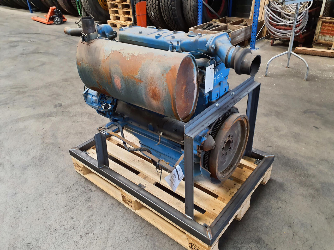 Mercedes-Benz LTM 1070 engine Mercedes OM 352 A - Engine for Mobile crane: picture 2 Mercedes-Benz LTM 1070 engine Mercedes OM 352 A - Engine for Mobile crane: picture 2