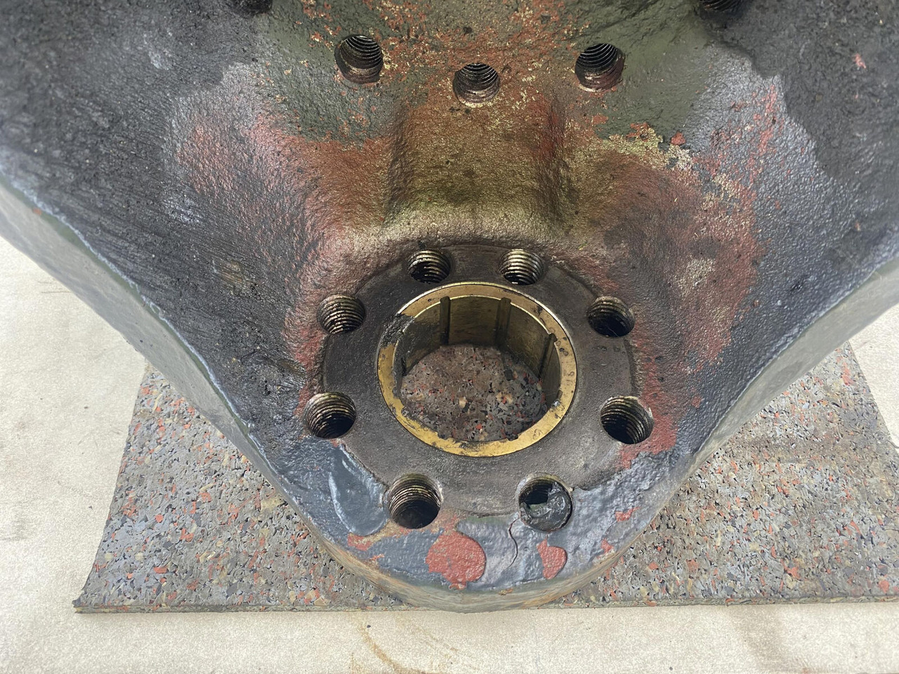 Steering knuckle for Mobile crane PPM 250 ATT Steering knuckle 16 holes axle 1: picture 8