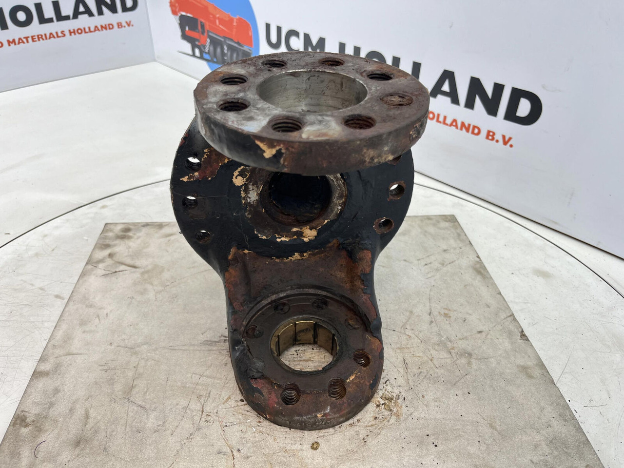 Steering knuckle for Mobile crane PPM 480 ATT Steering knuckle 16 holes axle 2: picture 7