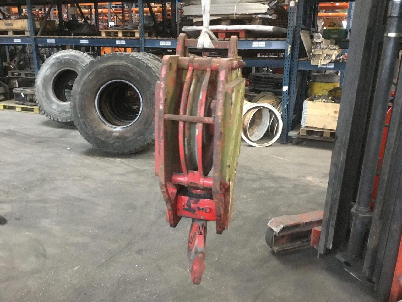 Hookblock 17mm 1 sheave 12t - Spare parts for Mobile crane: picture 4 Hookblock 17mm 1 sheave 12t - Spare parts for Mobile crane: picture 4