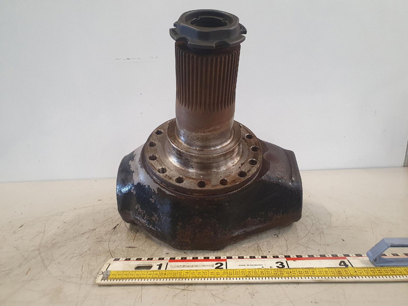 Terex AC 155 axle 2 steering knuckle 16 holes - Steering knuckle for Crane: picture 1 Terex AC 155 axle 2 steering knuckle 16 holes - Steering knuckle for Crane: picture 1
