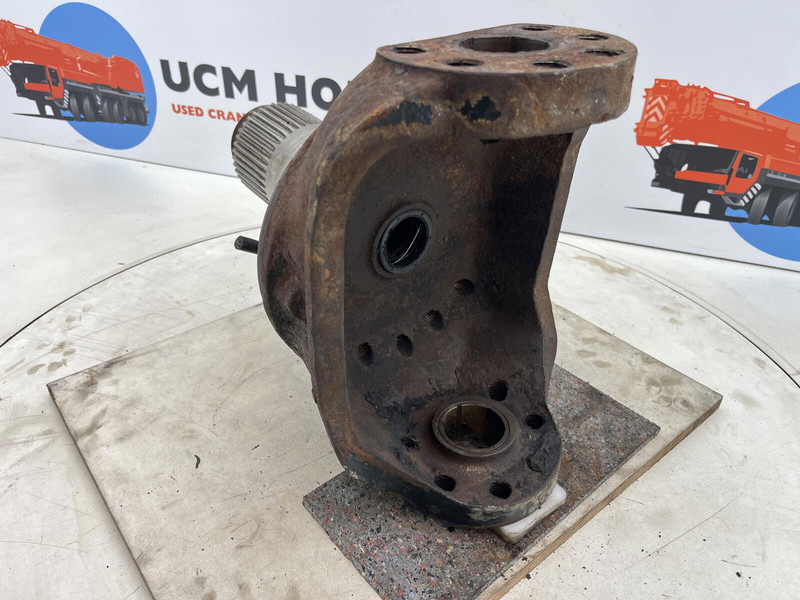 Terex AC 25 Steering knuckle 16 holes axle 2 - Steering knuckle for Crane: picture 4 Terex AC 25 Steering knuckle 16 holes axle 2 - Steering knuckle for Crane: picture 4