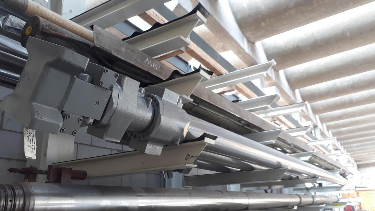 Terex AC 265 telescopic cylinder double - Hydraulic cylinder for Mobile crane: picture 1 Terex AC 265 telescopic cylinder double - Hydraulic cylinder for Mobile crane: picture 1