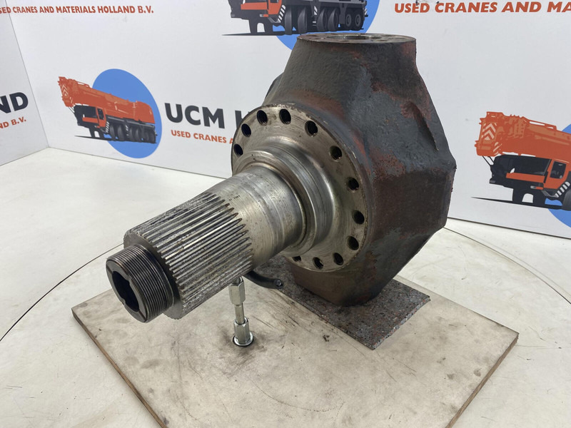 Terex PPM 250 ATT Steering knuckle 16 holes axle 1 - Steering knuckle for Crane: picture 1 Terex PPM 250 ATT Steering knuckle 16 holes axle 1 - Steering knuckle for Crane: picture 1