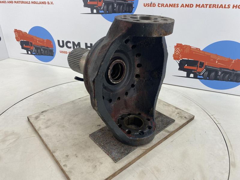 Terex PPM 250 ATT Steering knuckle 16 holes axle 1 - Steering knuckle for Crane: picture 4 Terex PPM 250 ATT Steering knuckle 16 holes axle 1 - Steering knuckle for Crane: picture 4