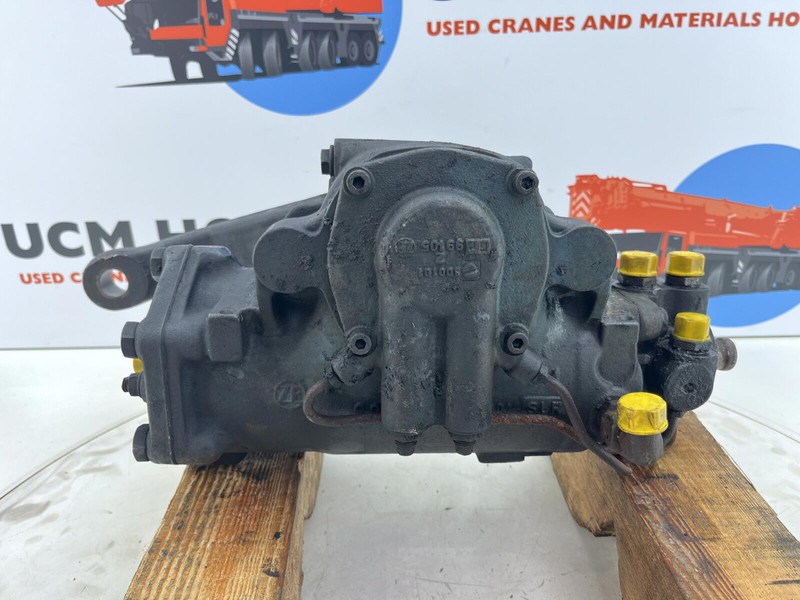 ZF LTM 1070 4.2 Steering box - Steering column for Crane: picture 5 ZF LTM 1070 4.2 Steering box - Steering column for Crane: picture 5