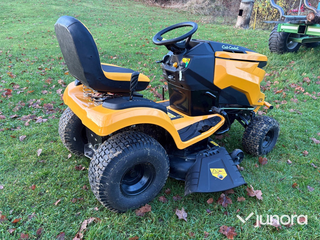Åkgräsklippare - Cub Cadet, XT2 Enduro Series - Garden mower: picture 5 Åkgräsklippare - Cub Cadet, XT2 Enduro Series - Garden mower: picture 5