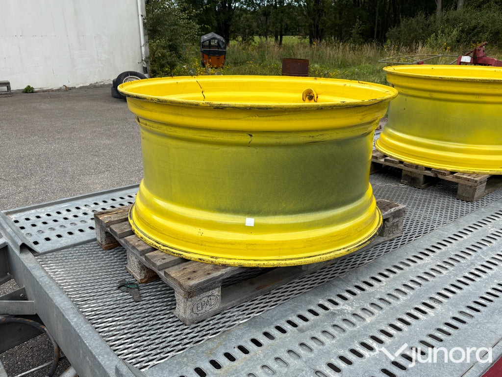 Fälgar - Traktor, John Deere - Rim for Farm tractor: picture 2 Fälgar - Traktor, John Deere - Rim for Farm tractor: picture 2