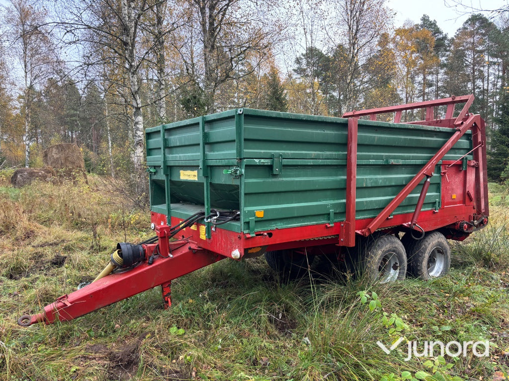 Fastgödselspridare - Möre Vagnen N218/P - Manure spreader: picture 1 Fastgödselspridare - Möre Vagnen N218/P - Manure spreader: picture 1