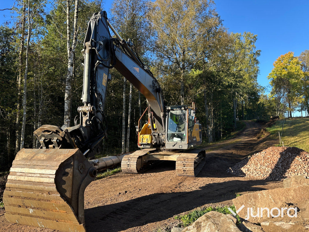 Grävmaskin - Volvo, EC 220 EL - Crawler excavator: picture 1 Grävmaskin - Volvo, EC 220 EL - Crawler excavator: picture 1