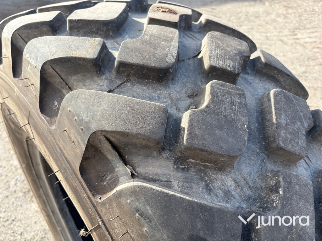 Michelin 17.5 R 25 - Tire: picture 3 Michelin 17.5 R 25 - Tire: picture 3