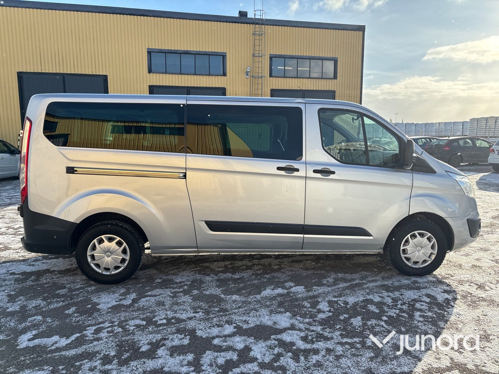 Minibuss - Ford Transit Custom - Passenger van: picture 4 Minibuss - Ford Transit Custom - Passenger van: picture 4