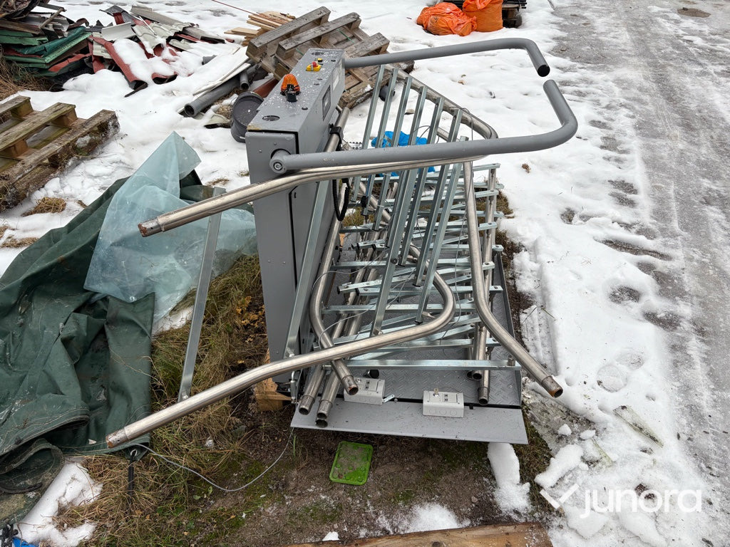 Plattformshiss / Trapphiss – HIRO 320G - Tool/ Equipment: picture 4 Plattformshiss / Trapphiss – HIRO 320G - Tool/ Equipment: picture 4