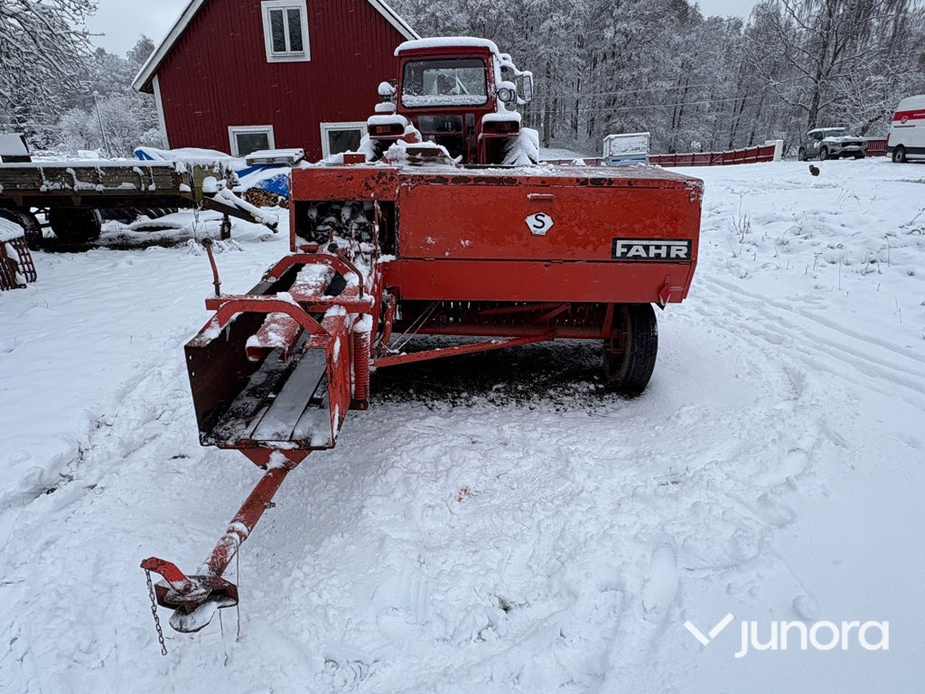 Småbalspress - Fahr HD460 - Square baler: picture 4 Småbalspress - Fahr HD460 - Square baler: picture 4