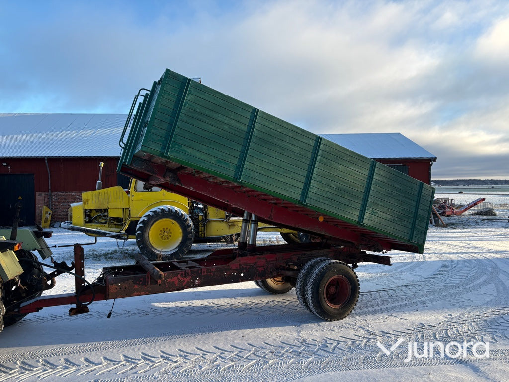 Spannmålskärra - med tipp - Farm tipping trailer/ Dumper: picture 3 Spannmålskärra - med tipp - Farm tipping trailer/ Dumper: picture 3