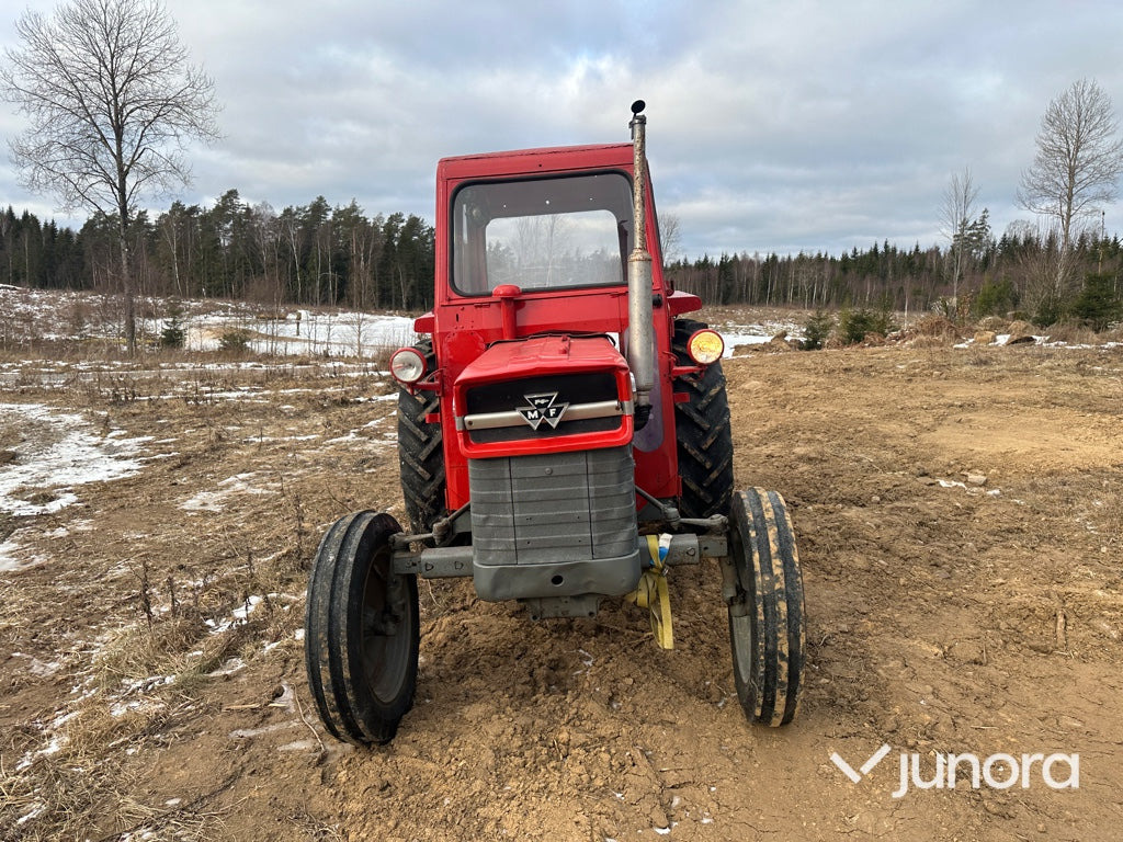 Traktor - Massey Ferguson 135 - Farm tractor: picture 4 Traktor - Massey Ferguson 135 - Farm tractor: picture 4