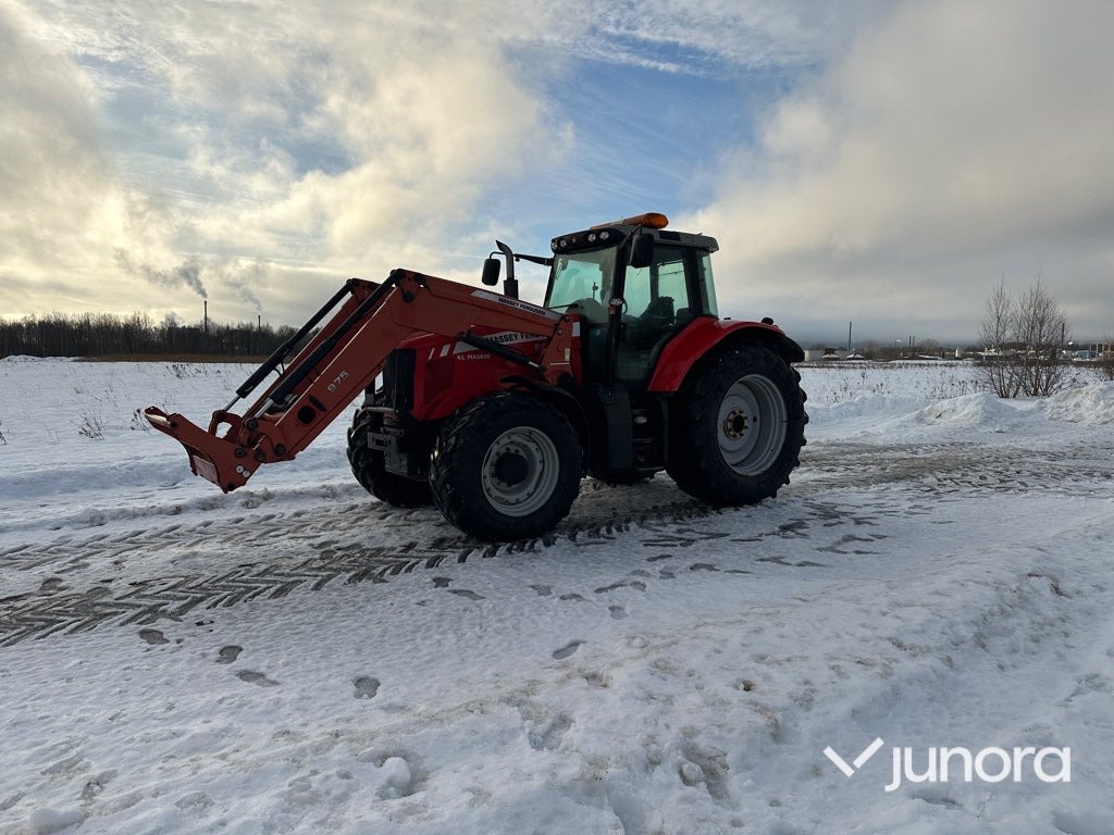 Traktor – Massey Ferguson 6490 med lastare - Farm tractor: picture 2 Traktor – Massey Ferguson 6490 med lastare - Farm tractor: picture 2