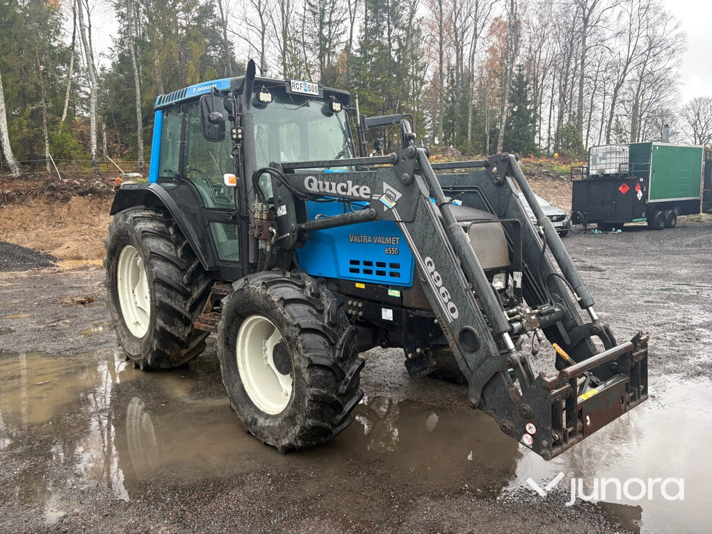 Traktor - Valtra 6550-4 med frontlastare - Farm tractor: picture 5 Traktor - Valtra 6550-4 med frontlastare - Farm tractor: picture 5