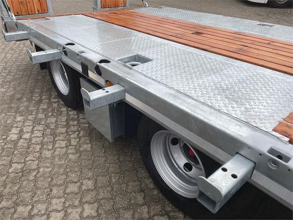 Low loader trailer Hangler TPS-H 210 Jumbo-Z - 20 ton hydr. ramper: picture 6 Low loader trailer Hangler TPS-H 210 Jumbo-Z - 20 ton hydr. ramper: picture 6