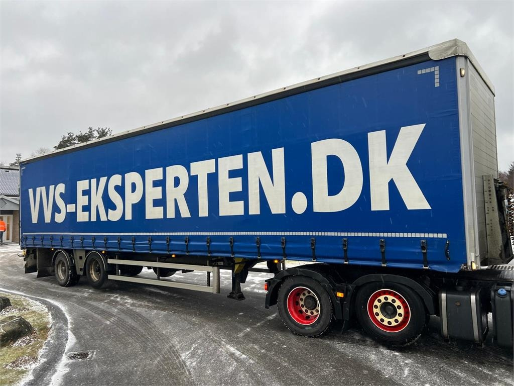 MTDK CI200 - 13,6 mtr - lodretstående lift - Curtainsider semi-trailer: picture 3 MTDK CI200 - 13,6 mtr - lodretstående lift - Curtainsider semi-trailer: picture 3