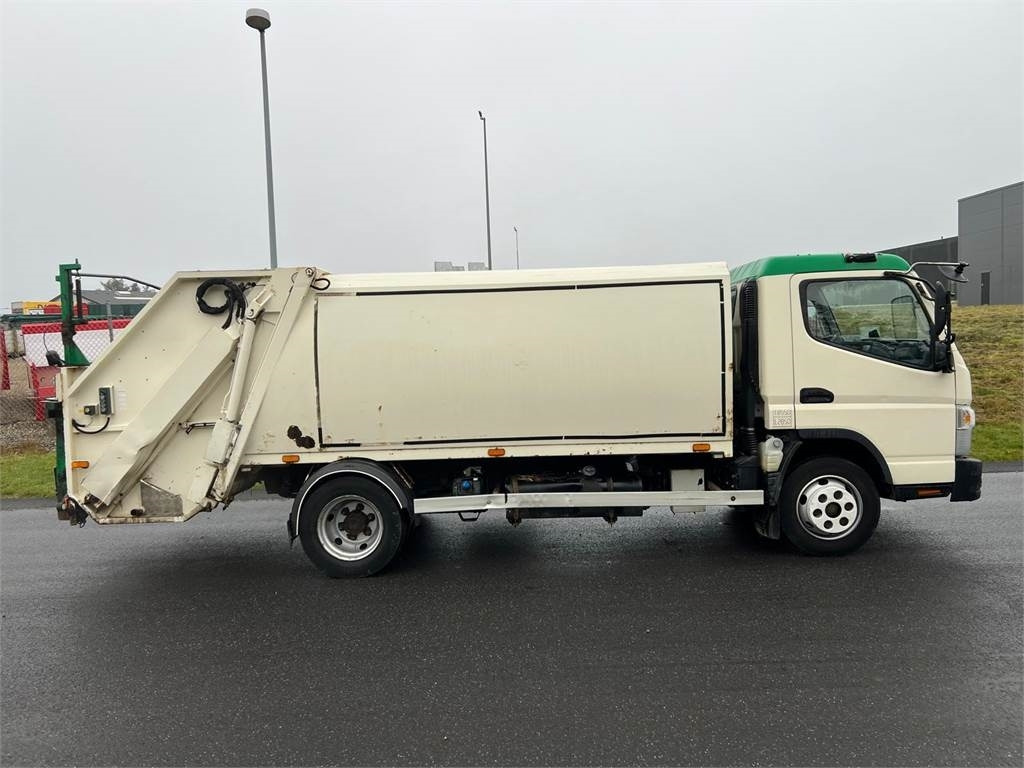 Mitsubishi Fuso CANTER 9C18 - Garbage truck: picture 4 Mitsubishi Fuso CANTER 9C18 - Garbage truck: picture 4
