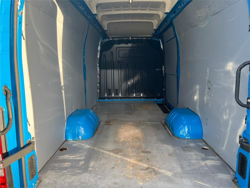 Renault Master 2.3 DCI 165 Rwd Twin L3H3 - Panel van: picture 4 Renault Master 2.3 DCI 165 Rwd Twin L3H3 - Panel van: picture 4